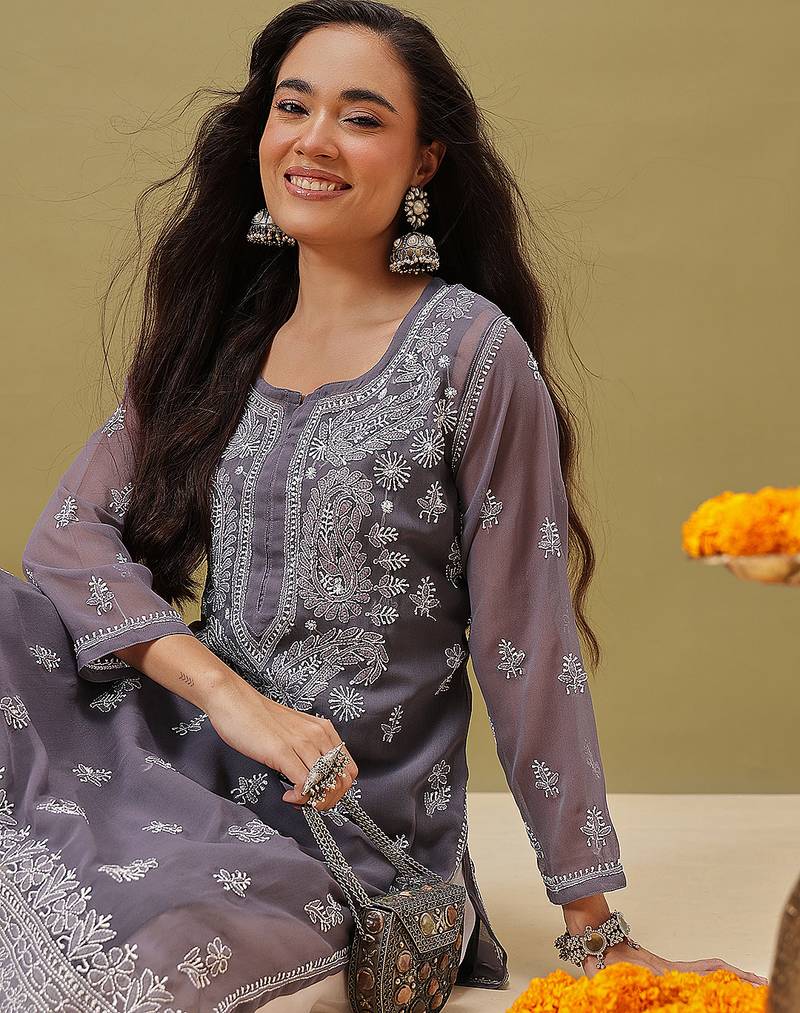 Women Hand Embroidered Grey Georgette Lucknow Chikan Kurta With Slip