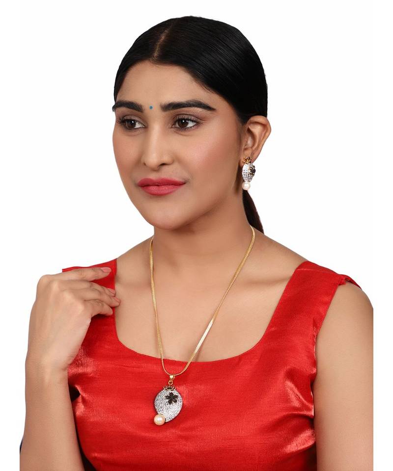 Gold-Plated American Diamond-Studded Partywear Jadau Pendant Set