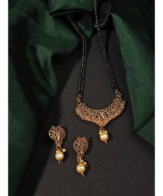 Woman Gold-Plated & Black Beaded Mangalsutra 1