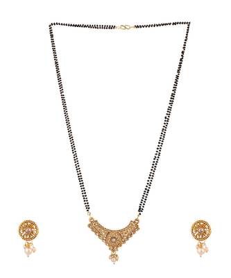 Woman Gold-Plated & Black Beaded Mangalsutra 3