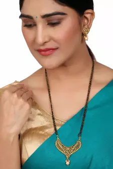 Woman Gold-Plated & Black Beaded Mangalsutra