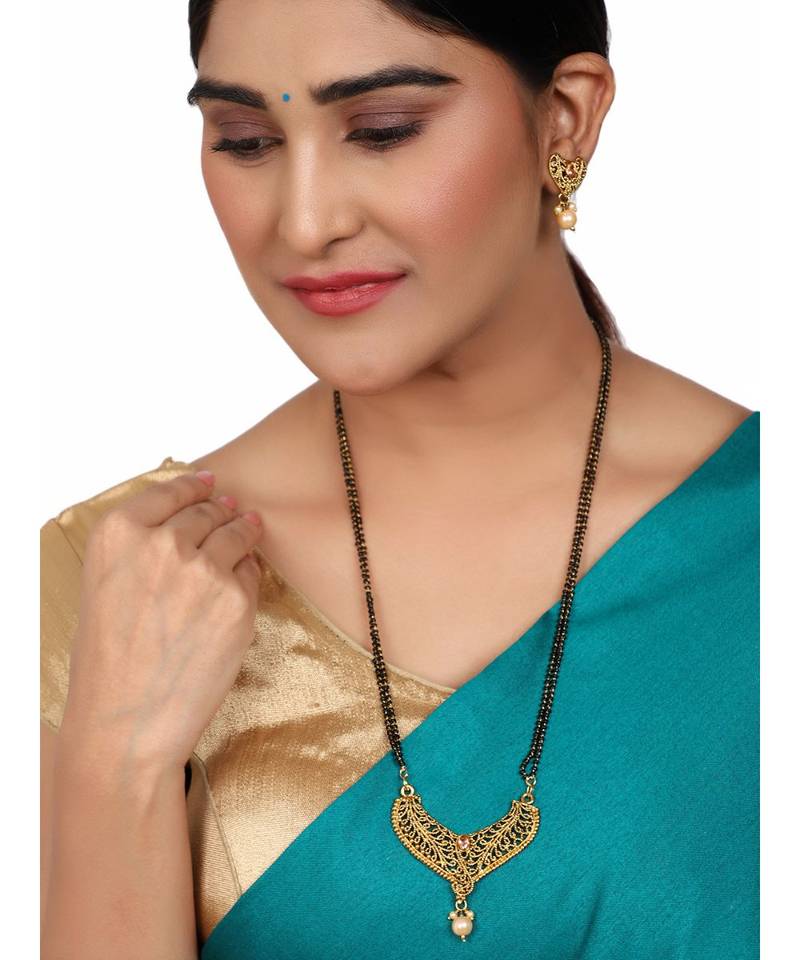 Woman Gold-Plated & Black Beaded Mangalsutra