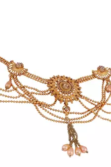 Off-White Gold-Plated Kundan Studded & Beaded Handcrafted Kamarbandh