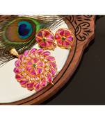 Royal Goldplated Uncut Ruby-emerald Pendant Set -DJR03156