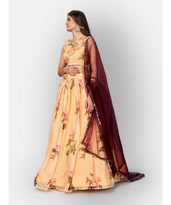Yellow Coloured Semi Stitched Lehenga & Unstitched Blouse with Dupatta 4