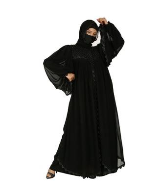 Designer Abaya Dress With Lacework and Stonework. 1