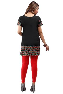 Black printed crepe short-kurtis 2