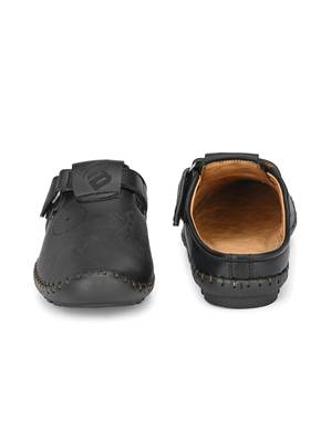 ZORIK Men's Black Synthetic Leather SlipOn Ethnic Sandal 5