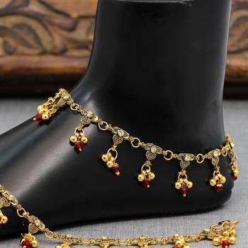 Gold anklets 2