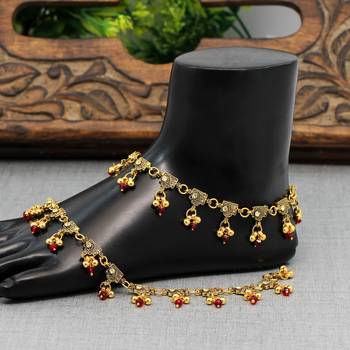 Gold anklets 1