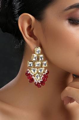Red earrings 2