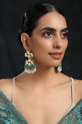 Green earrings 1