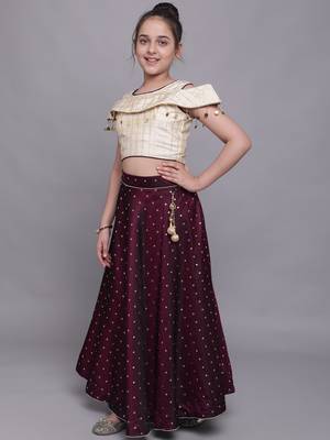 Beige woven taffeta girls-top-bottom 3