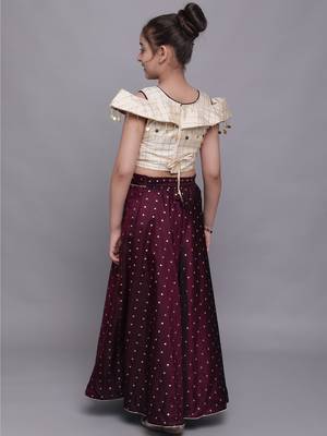 Beige woven taffeta girls-top-bottom 4