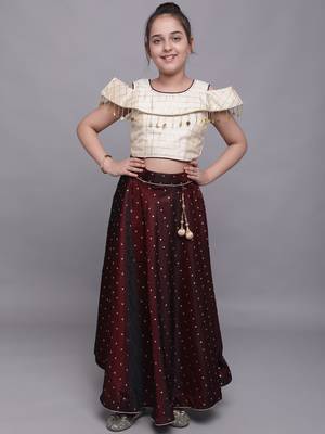 Beige woven taffeta girls-top-bottom 2