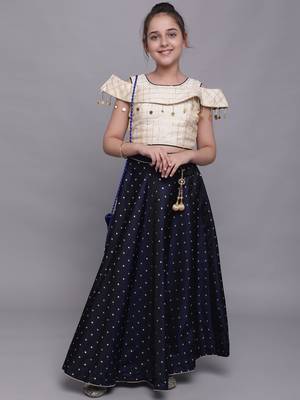 Beige woven taffeta girls-top-bottom 3