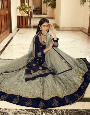 Navy-blue embroidered georgette salwar 3