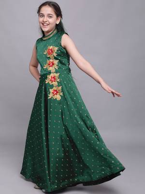 Green woven taffeta kids-girl-gowns 3