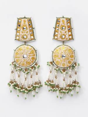 Pink pearl earrings 4