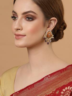 Red pearl earrings 1