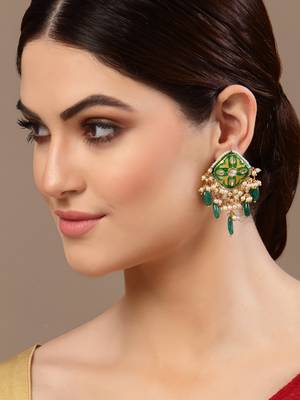 Green pearl earrings 1