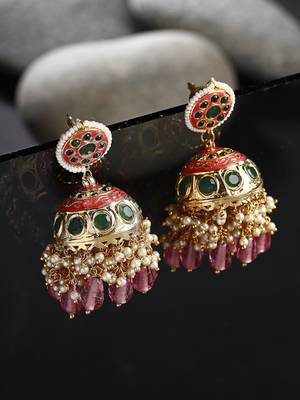 Pink pearl earrings 2