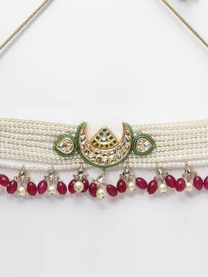 Red pearl necklaces 4
