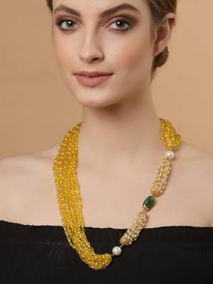 Yellow pearl necklaces 1