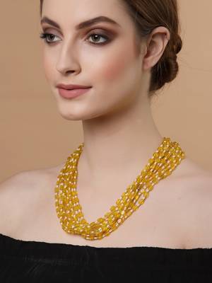 Yellow pearl necklaces 1