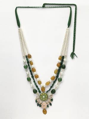 Green pearl necklaces 3