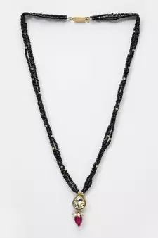 Black pearl necklaces