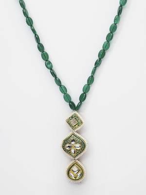 Green pearl necklaces 4