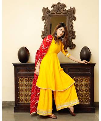 Yellow Flared Kurta Plazzo Set 4