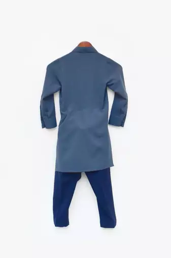 Acqua Embroidery Kurta With Off White Salwar