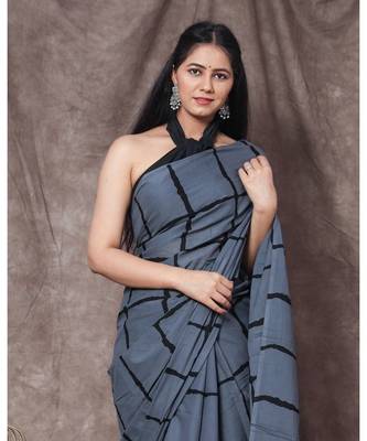  cotton printed   saree with   blouse 4