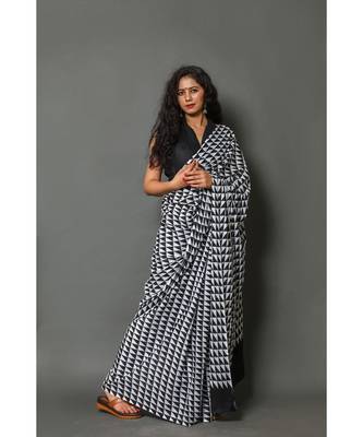  cotton printed   saree with   blouse 2