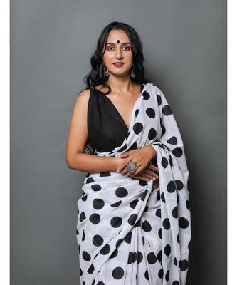  cotton printed   saree with   blouse 4