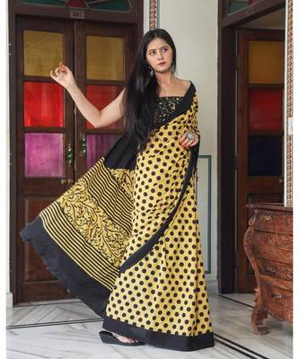  cotton printed   saree with   blouse 2