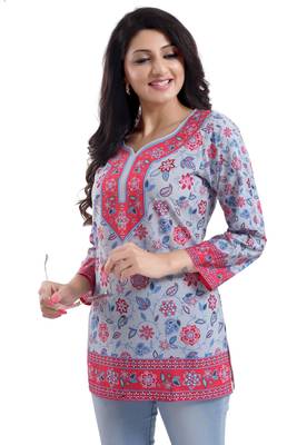 Multicolor printed crepe short-kurtis 3