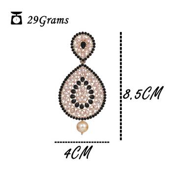 Black earrings 4