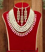 Pink necklace-sets