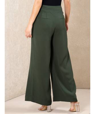 Green Wide-Legged Pants 4