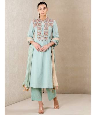 Band Collar Neck 3/4 Sleeves Embroidered Kurta With Pants And Dupatta 1