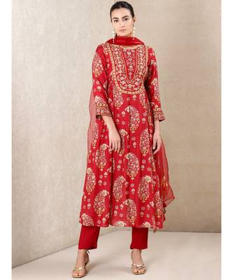 Red Printed Kurta With Pant And Dupatta 1