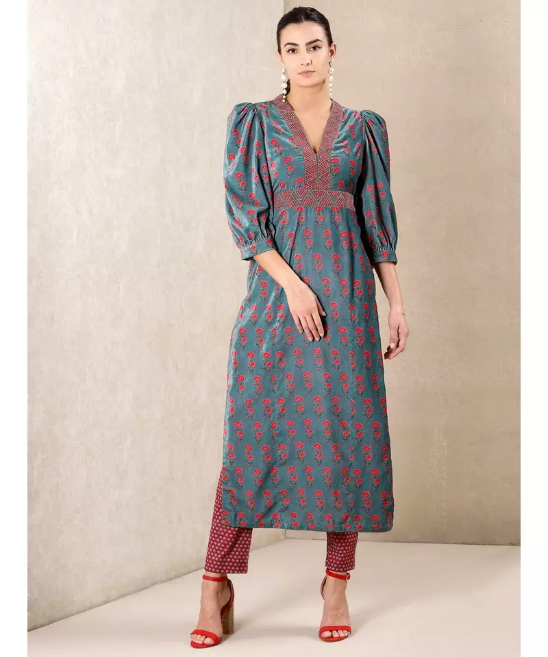 Teal Printed Velvet Kurta With Pant
