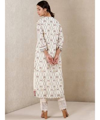 Off White Printed Kurta With Pant And Dupatta 3