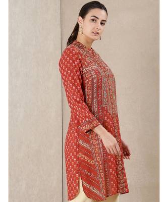 Rust Printed Kurti 4