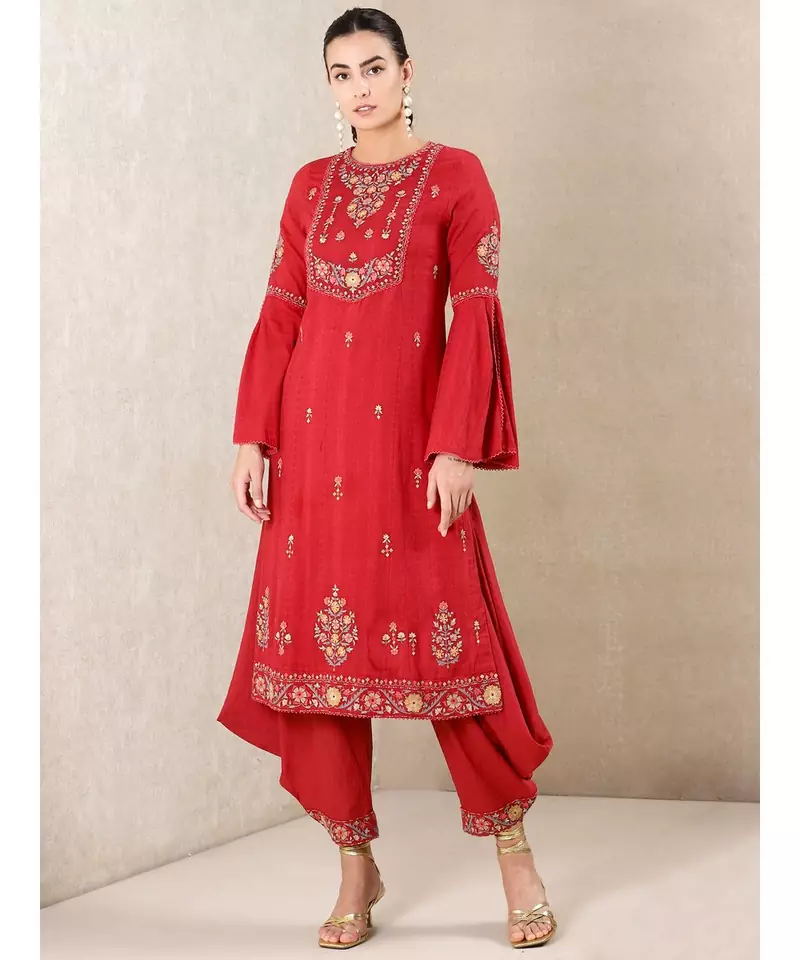 Round Neck 3/4 Sleeves Embroidered Kurta With Dhoti Pant