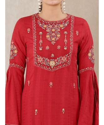 Round Neck 3/4 Sleeves Embroidered Kurta With Dhoti Pant 5