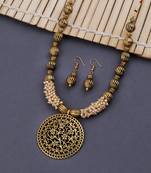 Designer Necklace Set Round Pendant Set Jewellery For Girls and Women